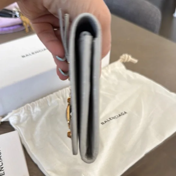 Balenciaga leather Gray Wallet with Gold-Tone Hardware - Picture 4 of 6